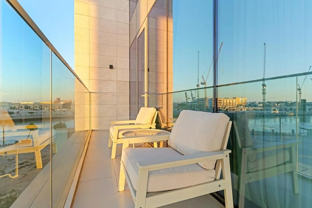 Elegant 1Br Apt With Balcony Views Of Burj Khalifa & Dubai Canal 阿拉伯联合酋长国