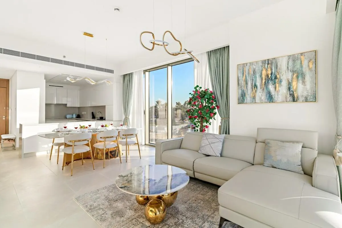 Elegant 1Br Apt With Balcony Views Of Burj Khalifa & Dubai Canal 0*,